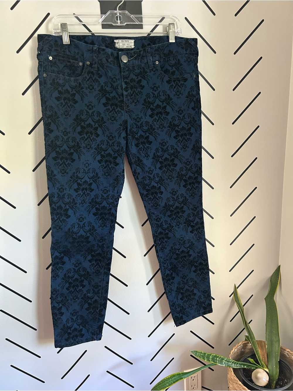 Free People jacquard damask skinny jeans flocked floral pattern